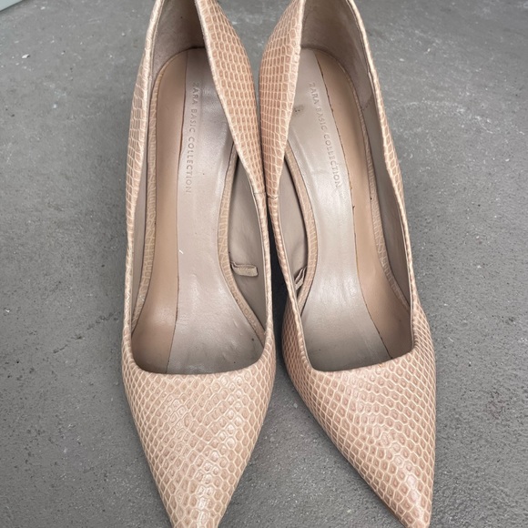 ZARA blush snakeskin pumps - 37 - Picture 2 of 7